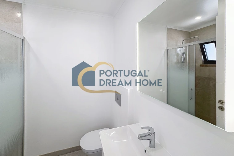 Moradia T3 para Venda em Albufeira e Olhos de Água Foto 15