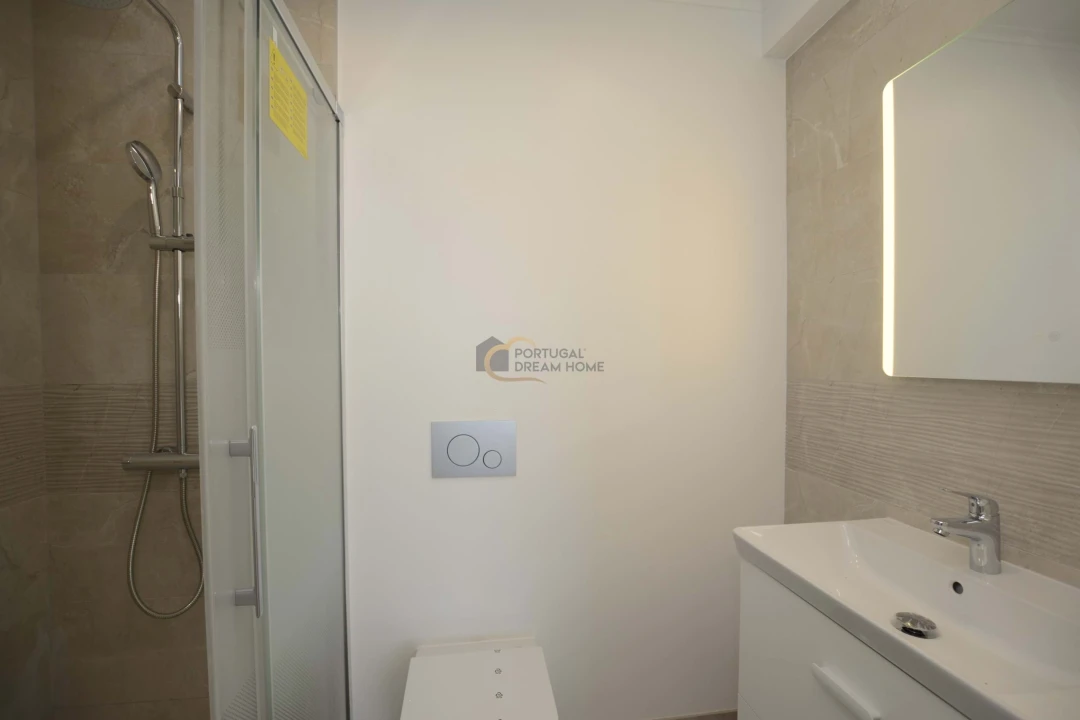 Moradia T3 para Venda em Albufeira e Olhos de Água Foto 18