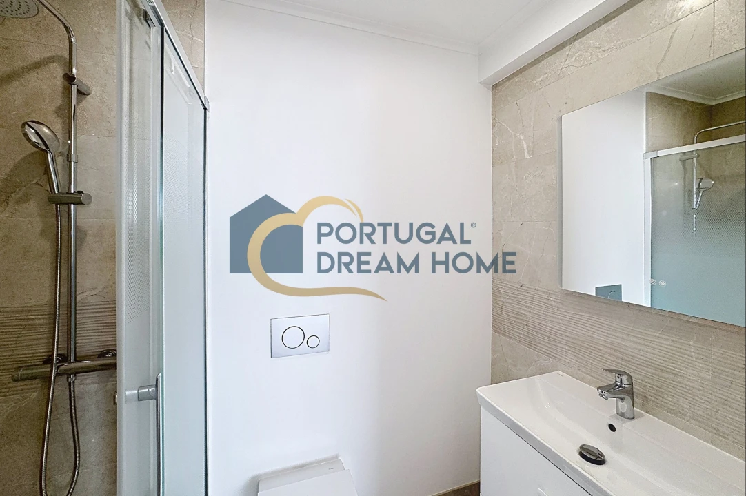 Moradia T3 para Venda em Albufeira e Olhos de Água Foto 20
