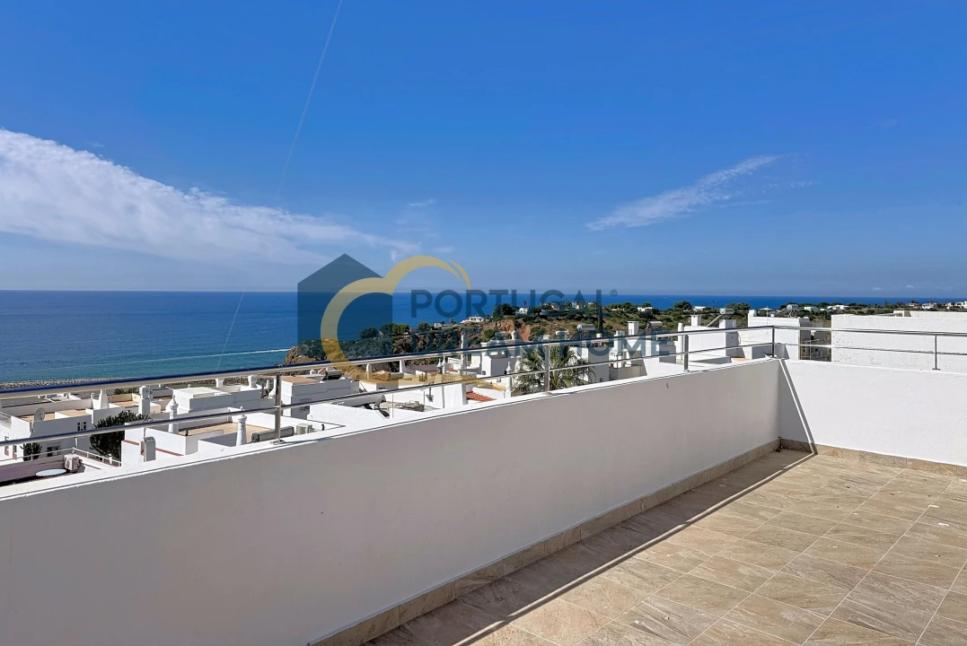 Moradia T3 para Venda em Albufeira e Olhos de Água Foto 24