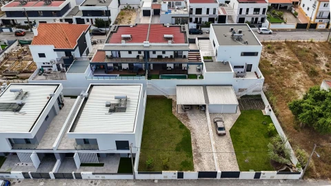 Moradia T4 para Venda em Amora