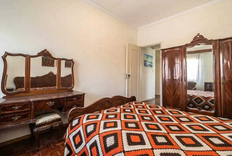 Apartamento T3 para Venda em Beato Foto 18