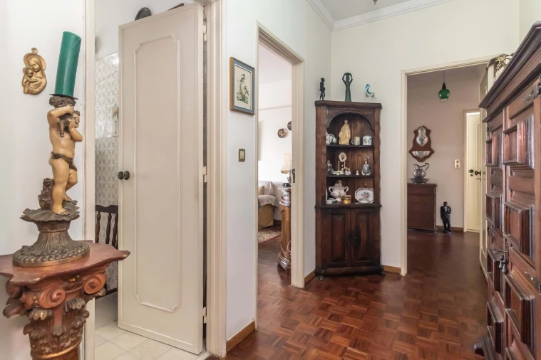 Apartamento T3 para Venda em Beato Foto 2