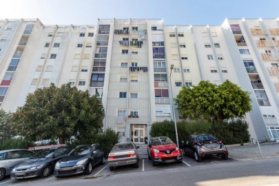 Apartamento T2 para Venda em Algueirão-Mem Martins