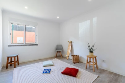 Apartamento T2 para Venda em Algueirão-Mem Martins