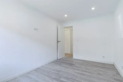 Apartamento T2 para Venda em Algueirão-Mem Martins