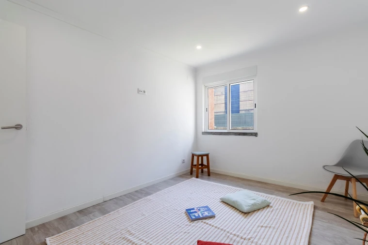 Apartamento T2 para Venda em Algueirão-Mem Martins Foto 16