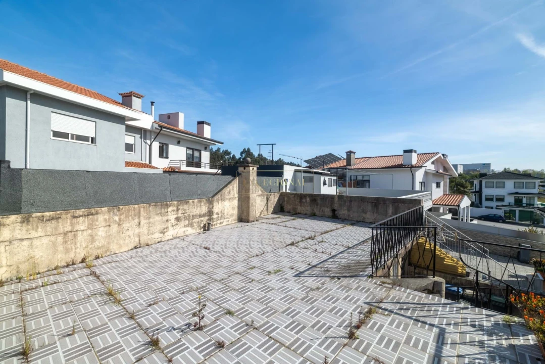 Moradia T4 para Venda em Cidade da Maia Foto 25