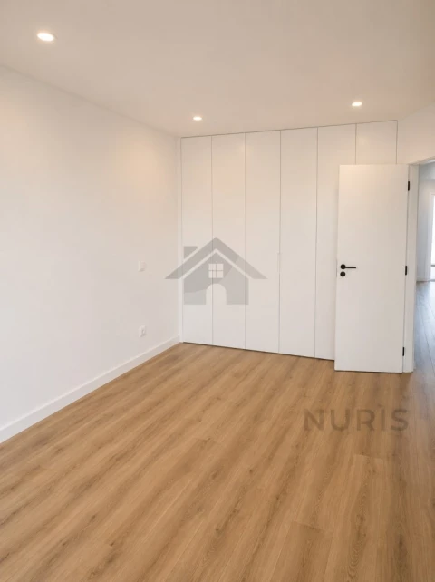 Apartamento T2 para Venda em Portimão