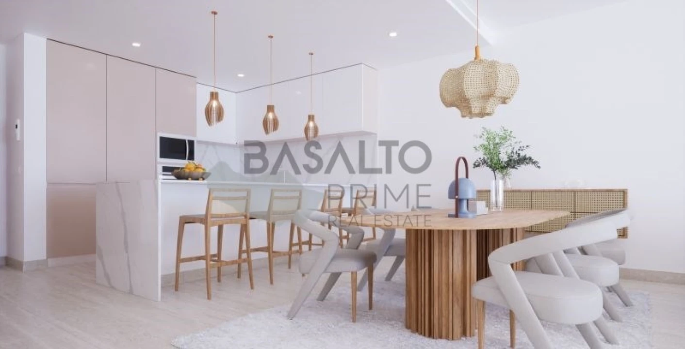 Apartamento T2 para Venda em Camara de Lobos Foto 3