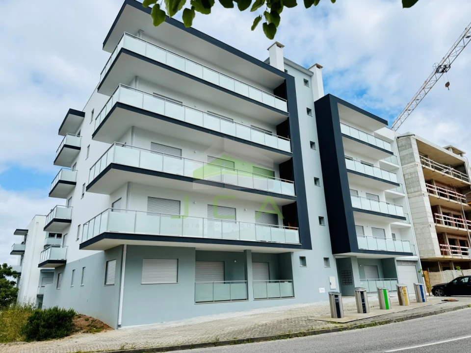 Apartamento T2 para Venda em Marrazes e Barosa Foto 1