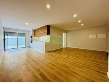 Apartamento T2 para Venda em Marrazes e Barosa