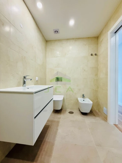 Apartamento T2 para Venda em Marrazes e Barosa