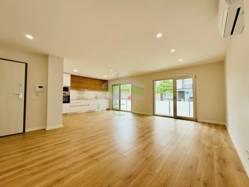 Apartamento T1 para Venda em Marrazes e Barosa Foto 3