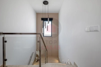 Moradia T3 para Venda em Nadadouro