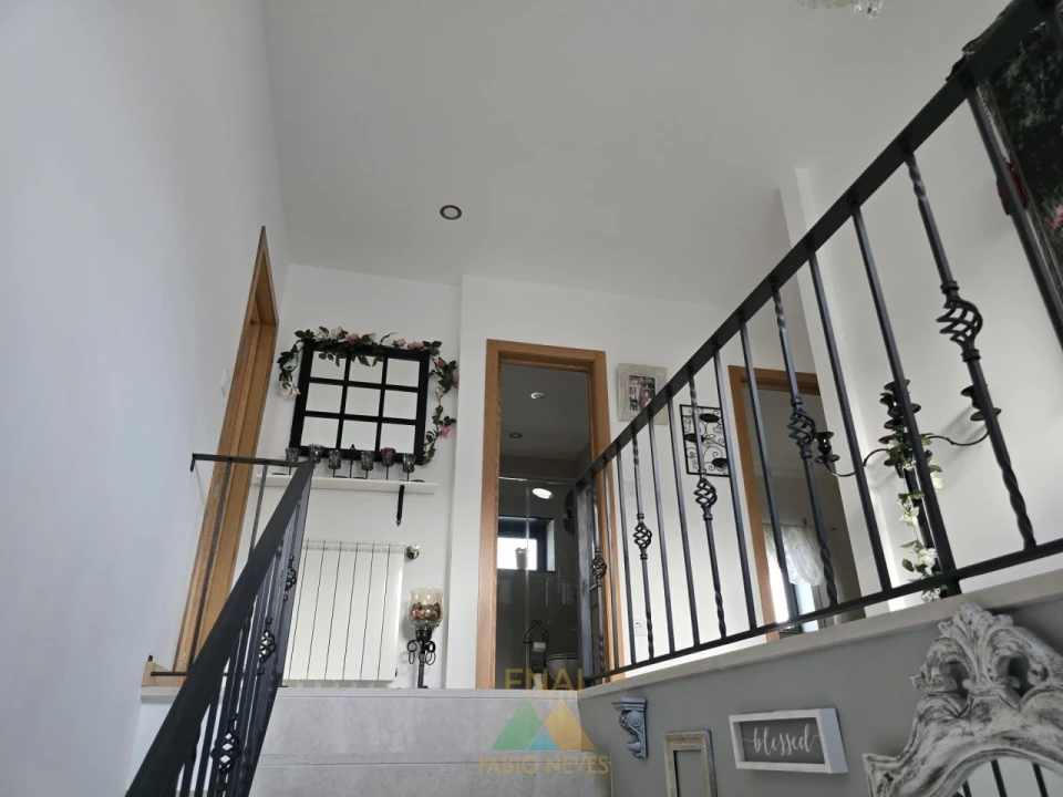 Moradia T4 para Venda em Prozelo Foto 17