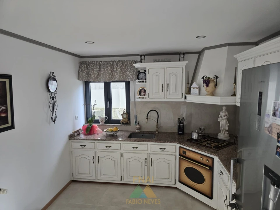 Moradia T4 para Venda em Prozelo Foto 5