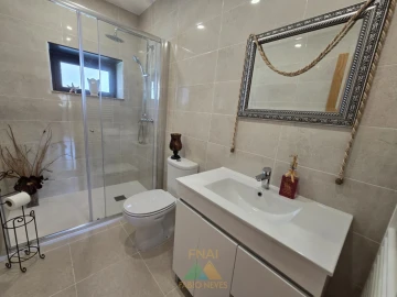 Moradia T4 para Venda em Prozelo