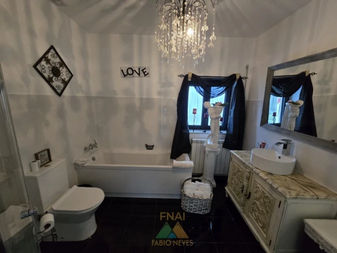 Moradia T4 para Venda em Prozelo Foto 9