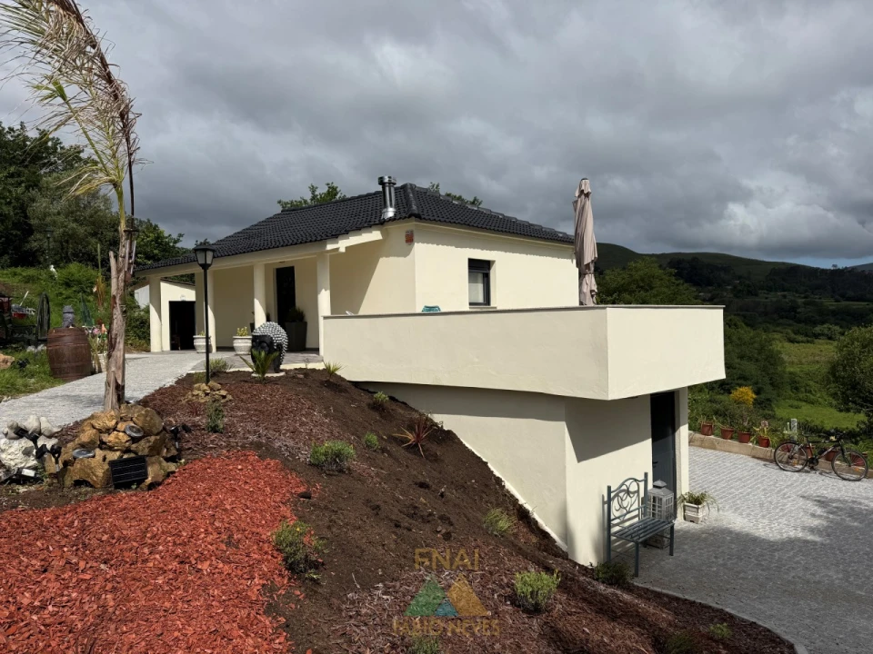 Moradia T2 para Venda em Sabadim Foto 1