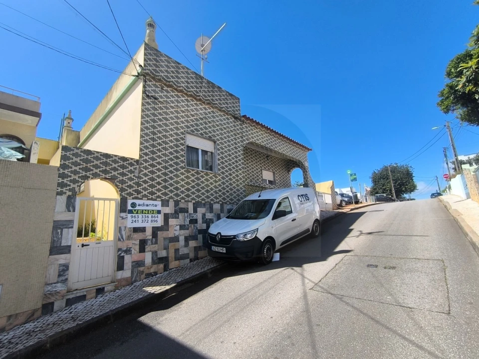Moradia T3 para Venda em Portimão Foto 2