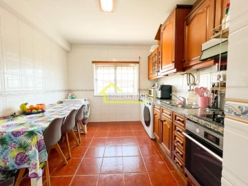 Apartamento T3 para Venda em São Pedro