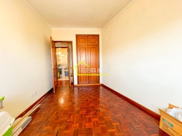 Apartamento T3 para Venda em São Pedro