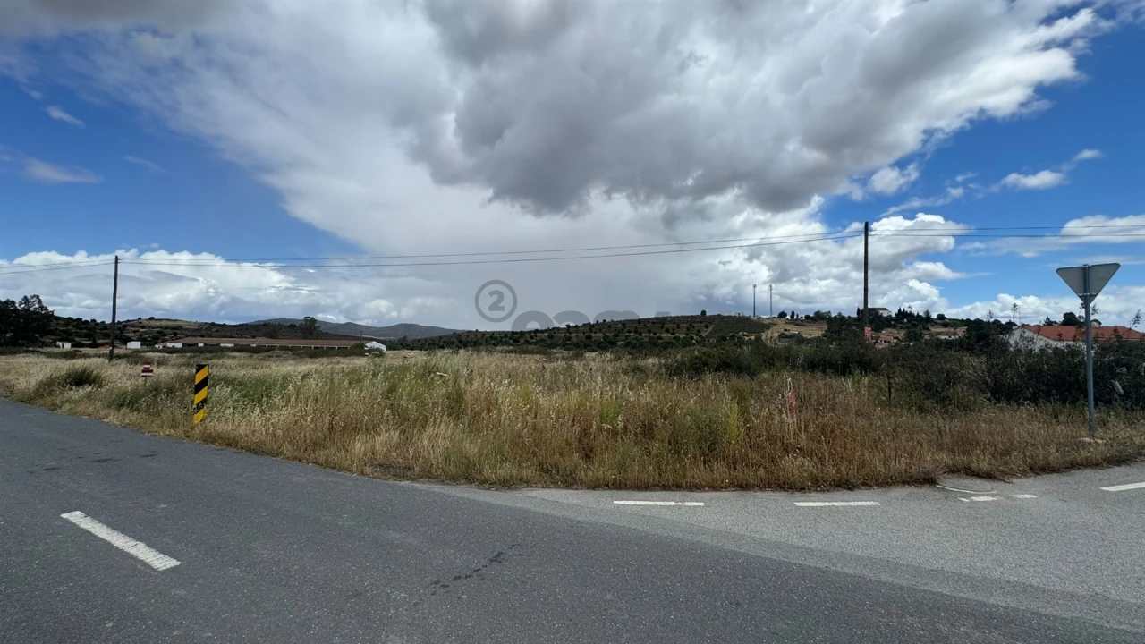 Terreno para Venda em São João dos Caldeireiros Foto 8