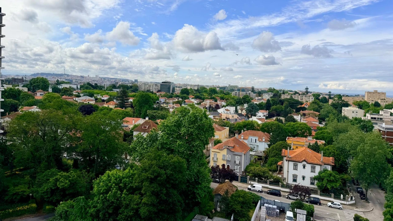 Apartamento T3 para Venda em Lordelo do Ouro e Massarelos Foto 21