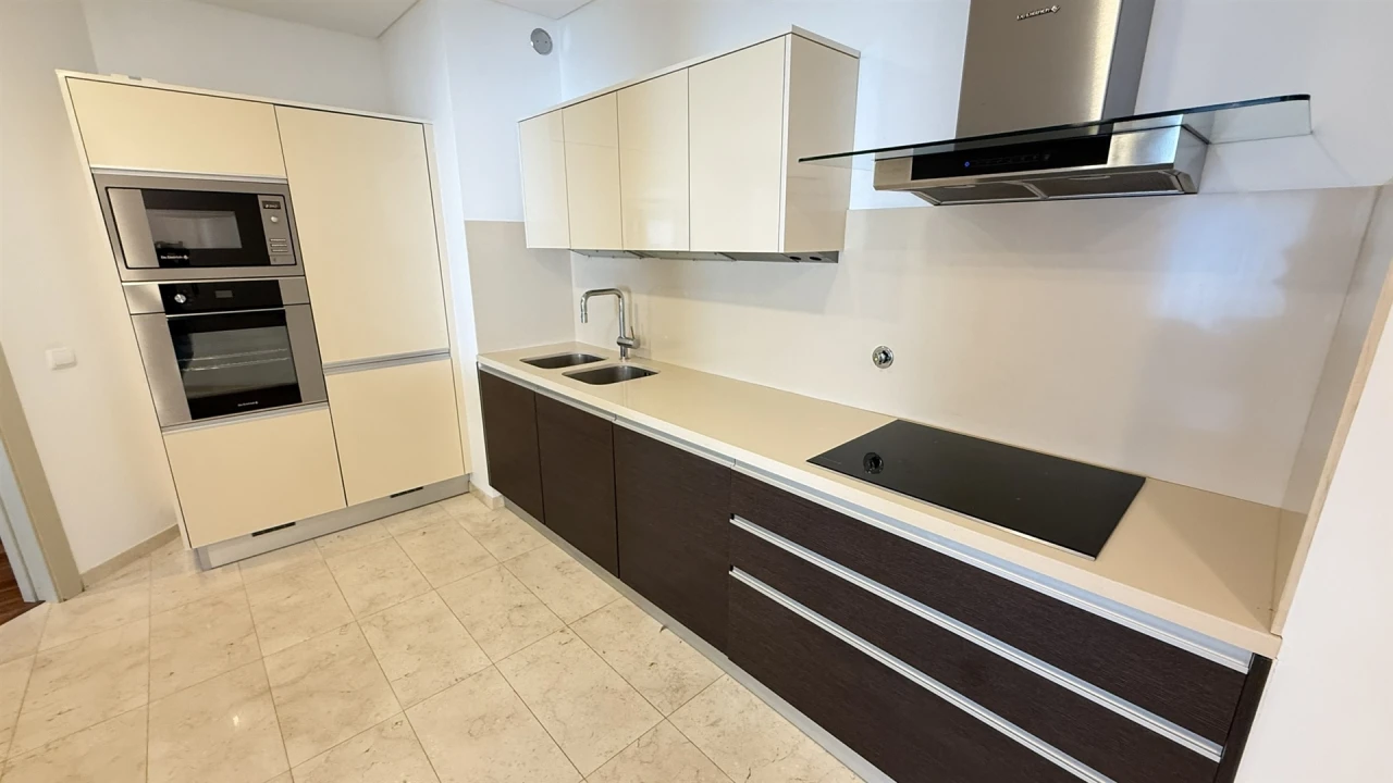 Apartamento T2 para Venda em São Martinho Foto 11