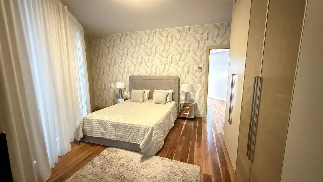 Apartamento T2 para Venda em São Martinho Foto 16