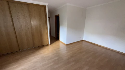Apartamento T2 para Venda em Caniço