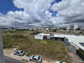 Apartamento T2 para Venda em Águas Livres