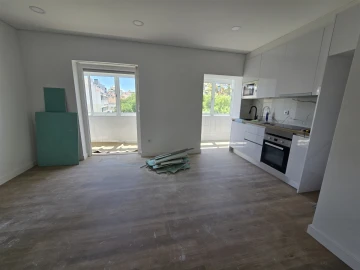 Apartamento T2 para Venda em Águas Livres