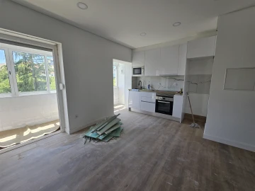 Apartamento T2 para Venda em Águas Livres