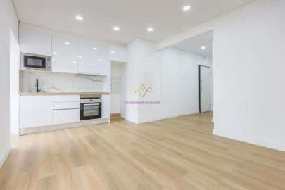 Apartamento T2 para Venda em Águas Livres