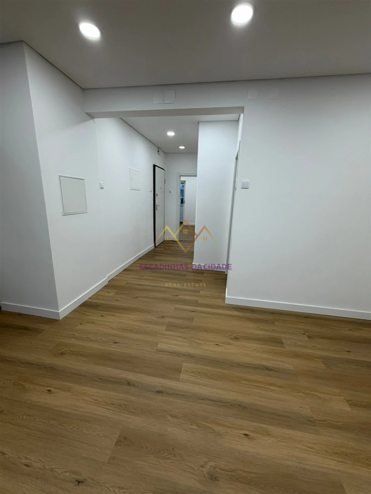 Apartamento T2 para Venda em Águas Livres Foto 15