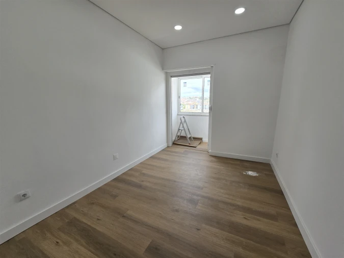 Apartamento T2 para Venda em Águas Livres Foto 37