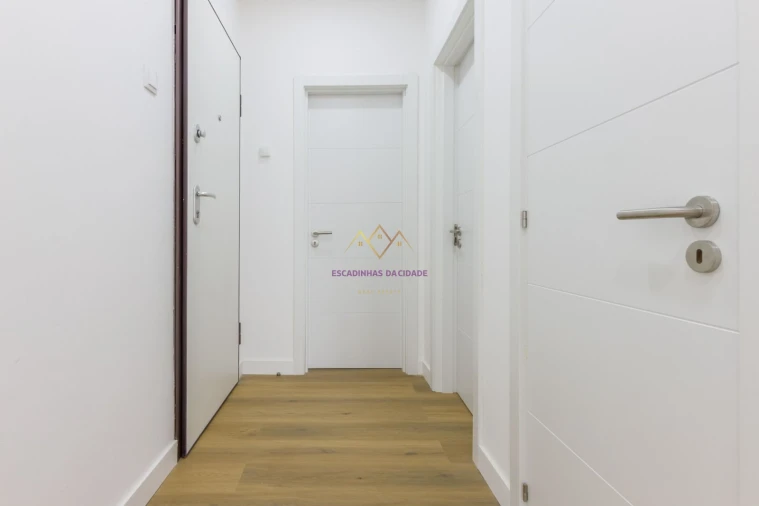Apartamento T2 para Venda em Águas Livres Foto 13