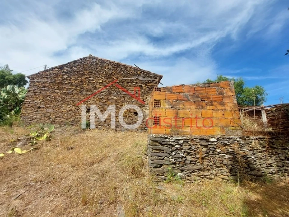Quinta T0 para Venda em Reguengo e São Julião Foto 8