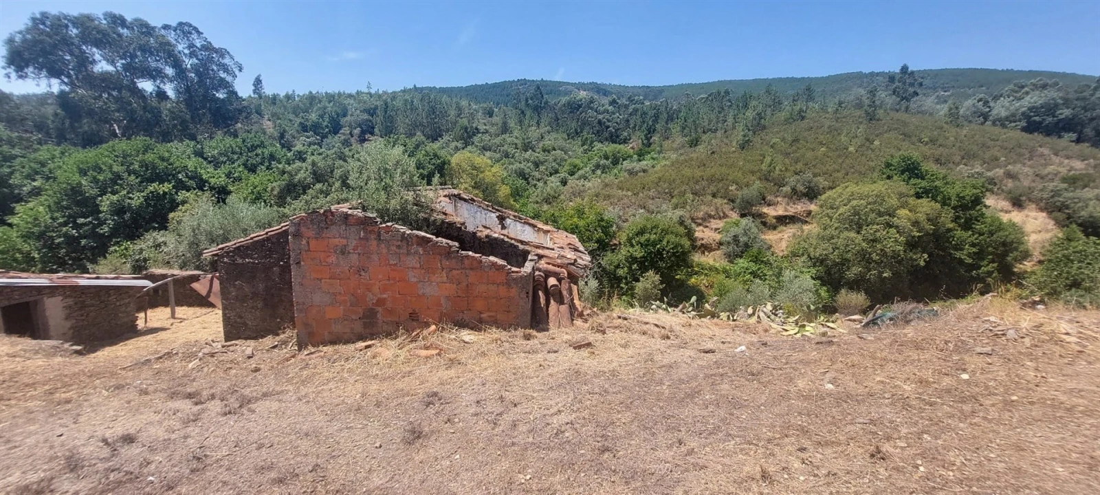 Quinta T0 para Venda em Reguengo e São Julião Foto 26