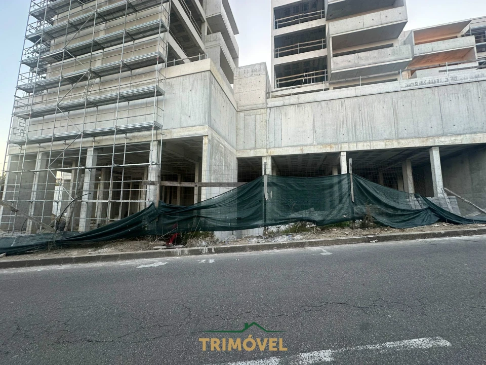 Apartamento T0 para Venda em São João da Madeira Foto 15