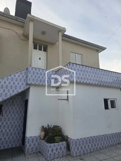 Moradia T3 para Venda em Gondomar (São Cosme), Valbom e Jovim