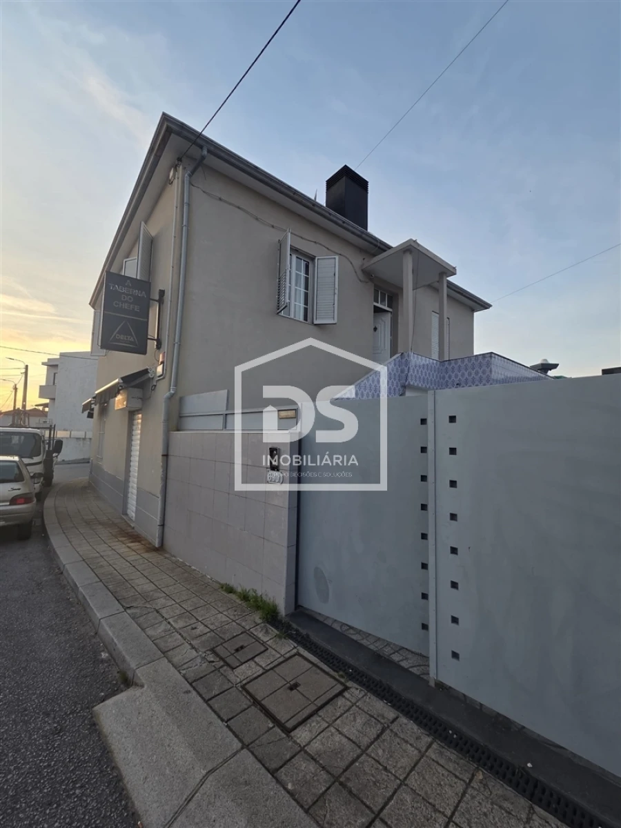 Moradia T3 para Venda em Gondomar (São Cosme), Valbom e Jovim Foto 2