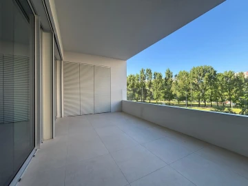 Apartamento T1 para Arrendamento em Ramalde