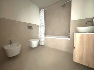 Apartamento T2 para Arrendamento em Ramalde