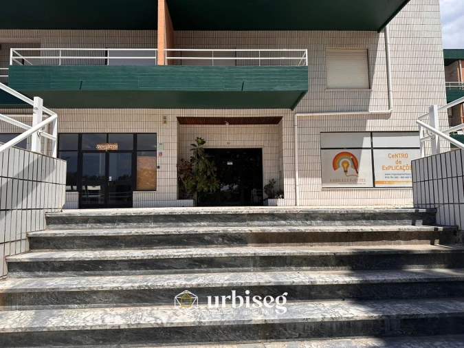 Apartamento T2 para Arrendamento em Tavarede Foto 20