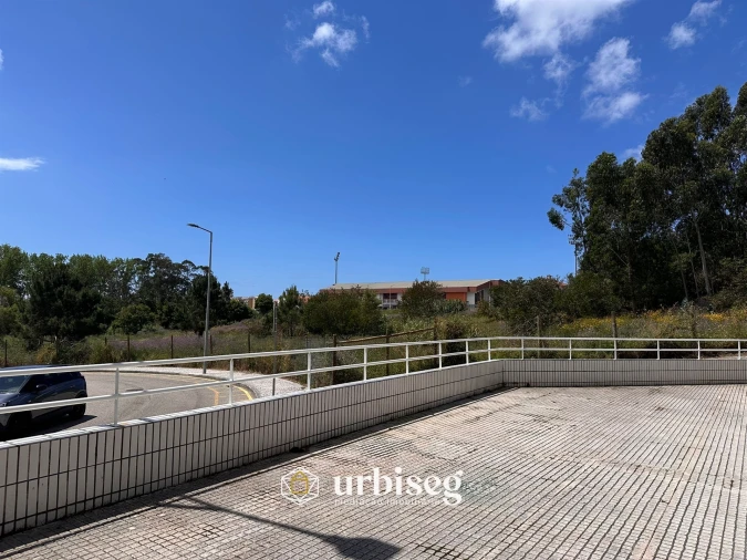 Apartamento T2 para Arrendamento em Tavarede Foto 22