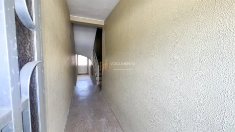 Moradia T2 para Venda em Cidade da Maia