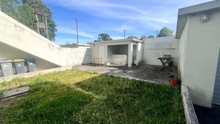 Moradia T3 para Arrendamento em Castêlo da Maia Foto 38